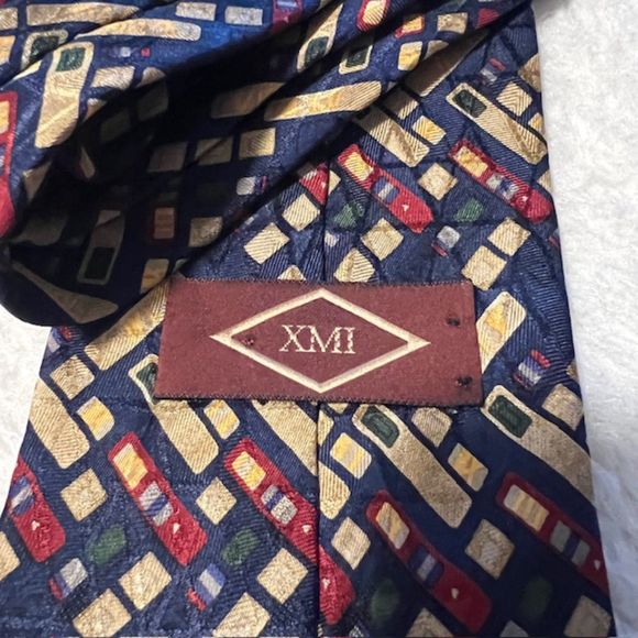 XMI Blue Red Gold Geometric Print Silk Necktie Hand Finished Tie USA - Picture 2 of 4